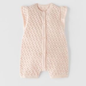 Zara Eyelet Knit overalls baby girl outfit size 1-3 months